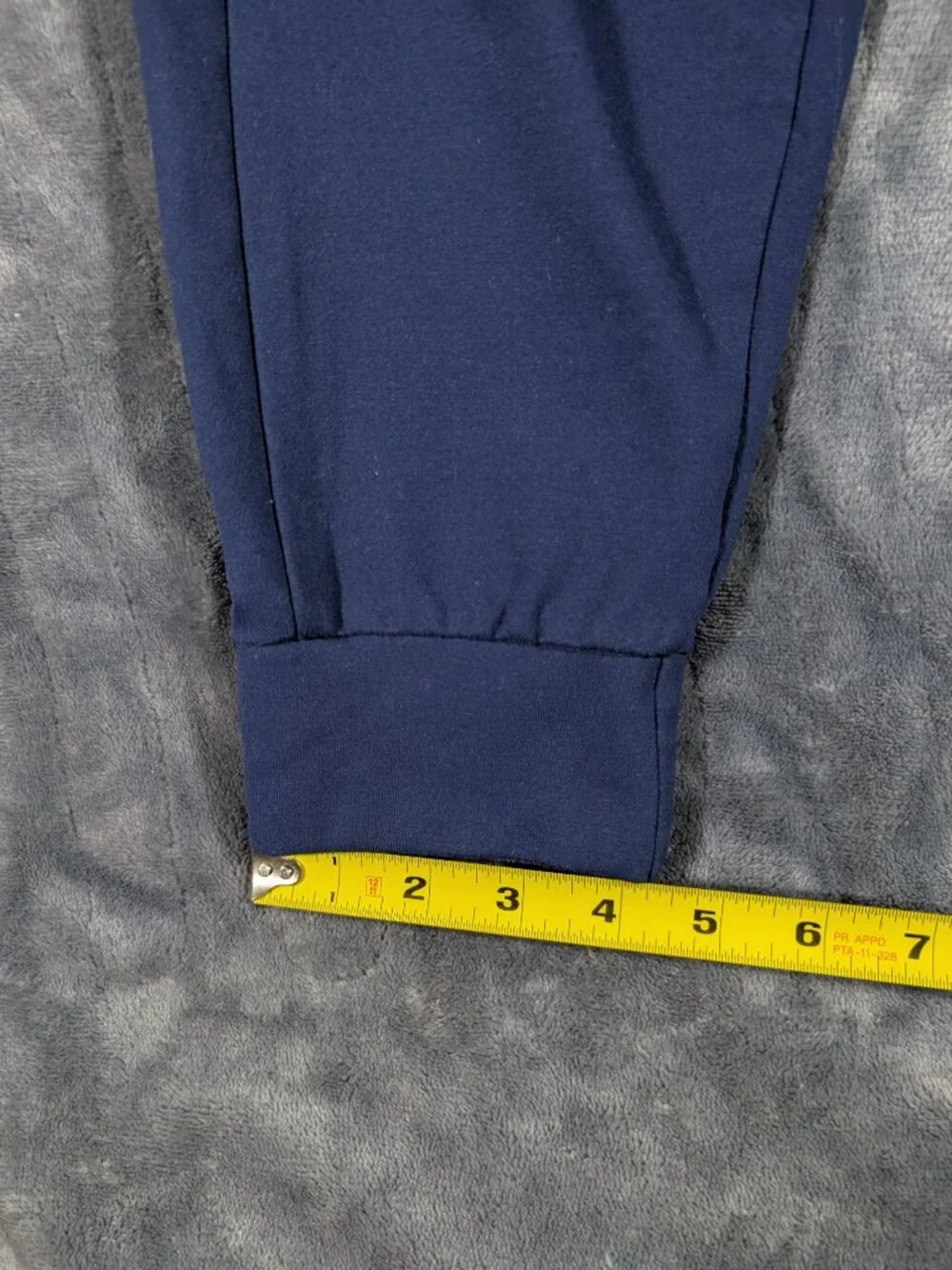NOBULL Jogger Pants Mens Medium Performance Workout Gym Navy Stretch Zip Pockets